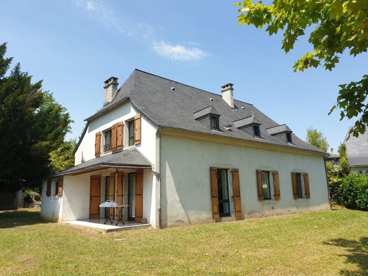 La Bergerie, Maison Spacieuse Avec Grand Jardin, Vue Sur Les Pyrenees Lourdes Luaran gambar